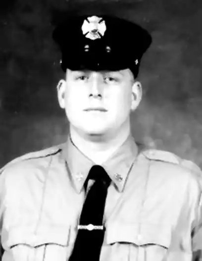 FF0098 Lee Fehling Portrait