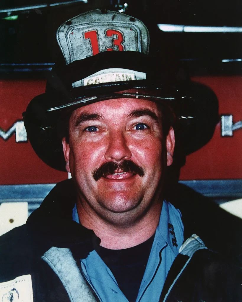 FF0156 Walter Hynes Portrait scaled