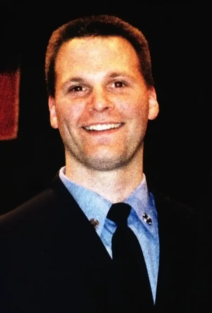 FF0175 Scott Kopytko Portrait