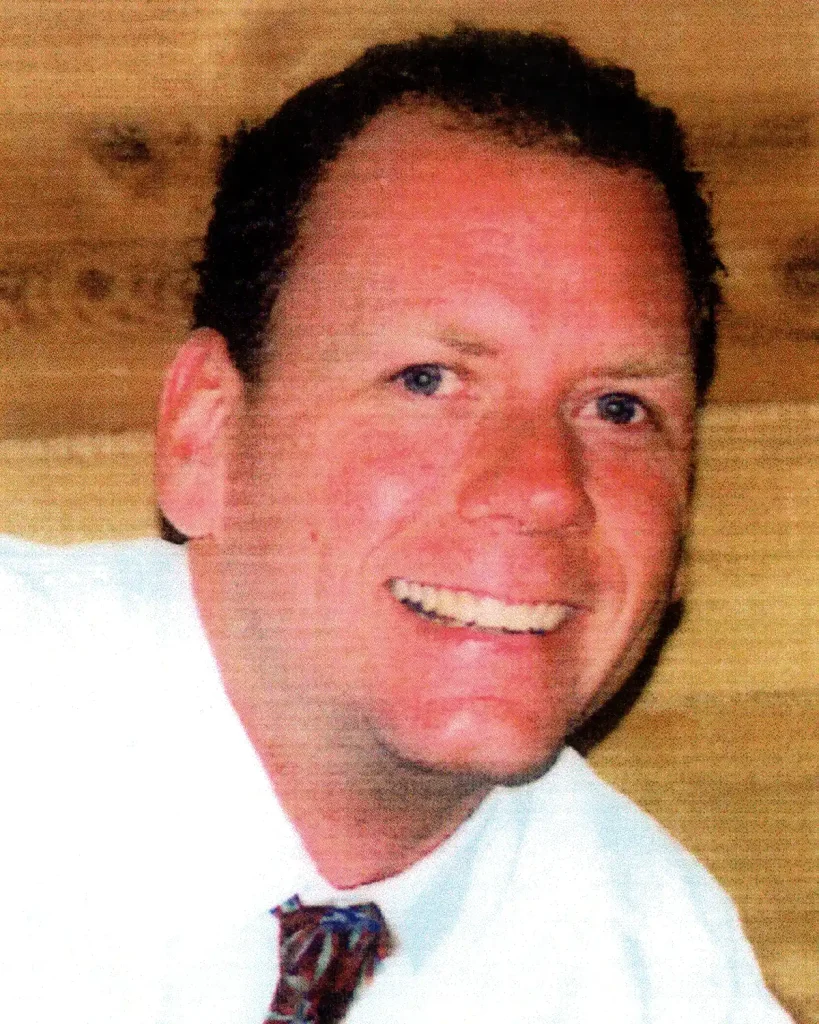 FF0210 Robert McMahon Portrait